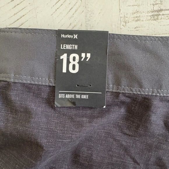 MENS HURLEY PHANTOM STARS AND STRIPES BLACK GRAY SWIM BOARD 18”  SHORTS SIZE 31 - Picture 6 of 7